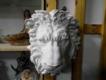 Poly resin lion head